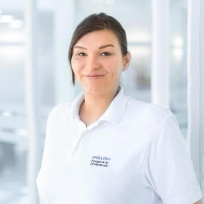 Zahnmedizinische Fachangestellte Dominique Wagner