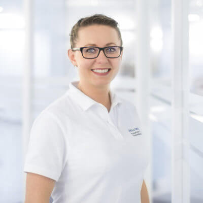Zahnmedizinische Fachangestellte Justine Janosz