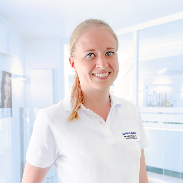 Zahnärztin Katharina Schmidt